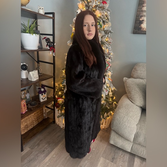 Full length Mink Black Fur Coat - Picture 2 of 10